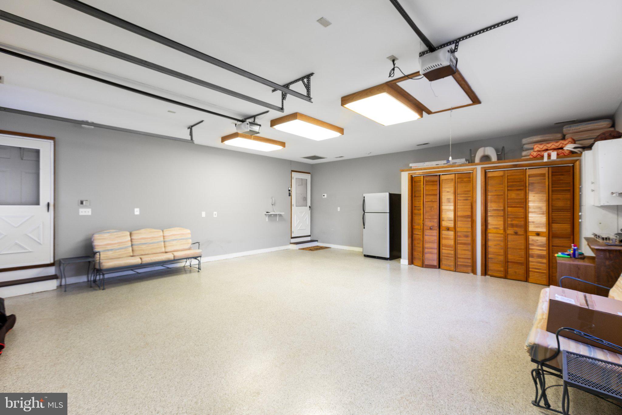 4525 Dickerson Road Partlow, VA 22534 - Photo 22 of 104 Large spacious 2 car garage