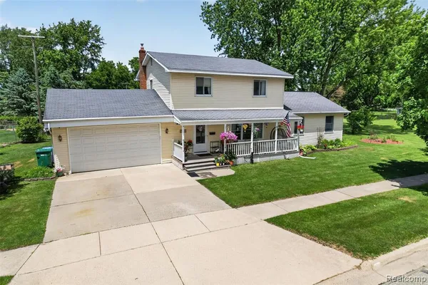 $415,000 | 310 Browning Drive, Howell, MI 48843