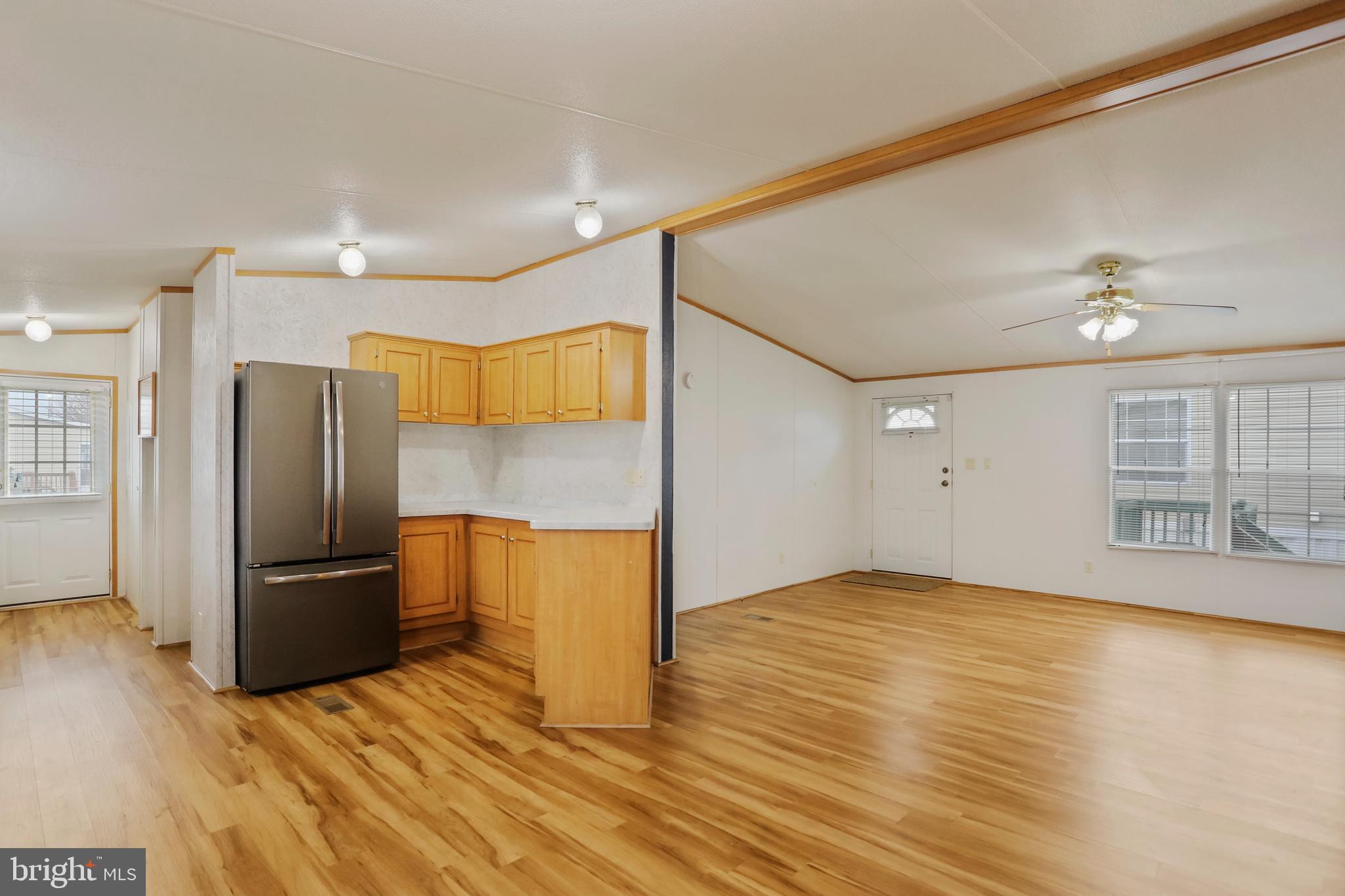 16913 Alcott Road Hagerstown, MD 21740 - Photo 15 of 31 Kitchen.