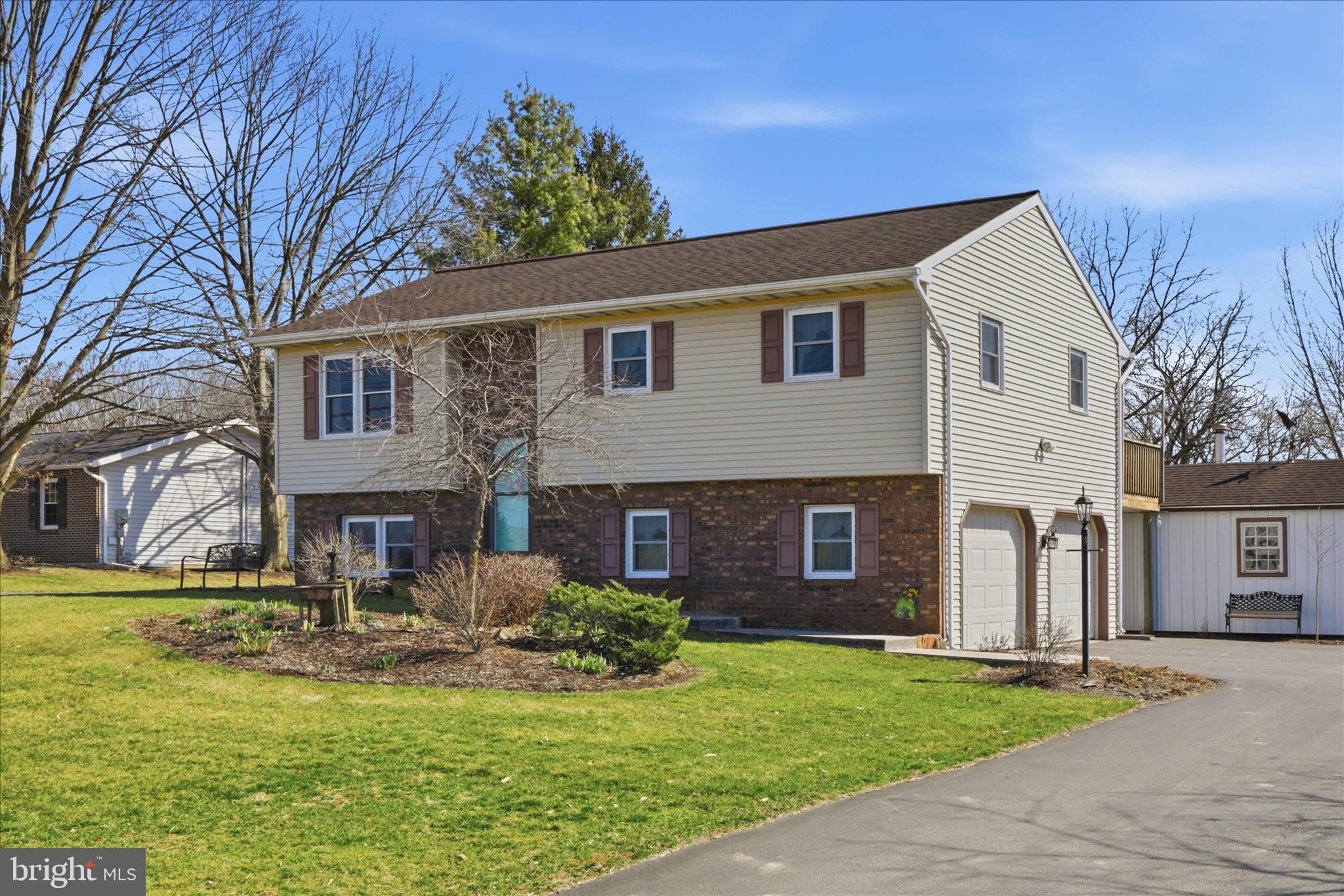 3481 Mount Joy Road Mount Joy, PA 17552 - Photo 5 of 80