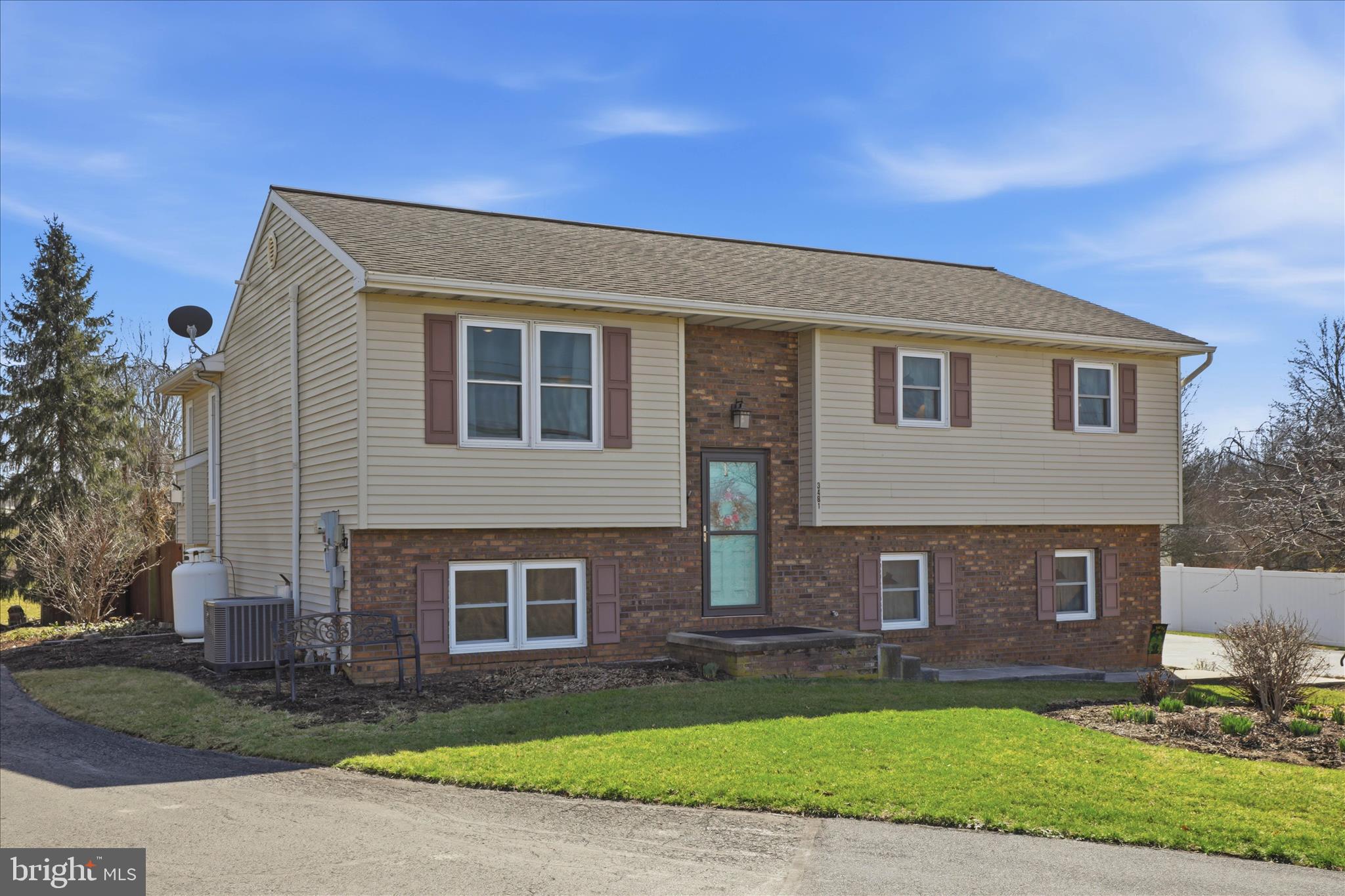 3481 Mount Joy Road Mount Joy, PA 17552 - Photo 7 of 80