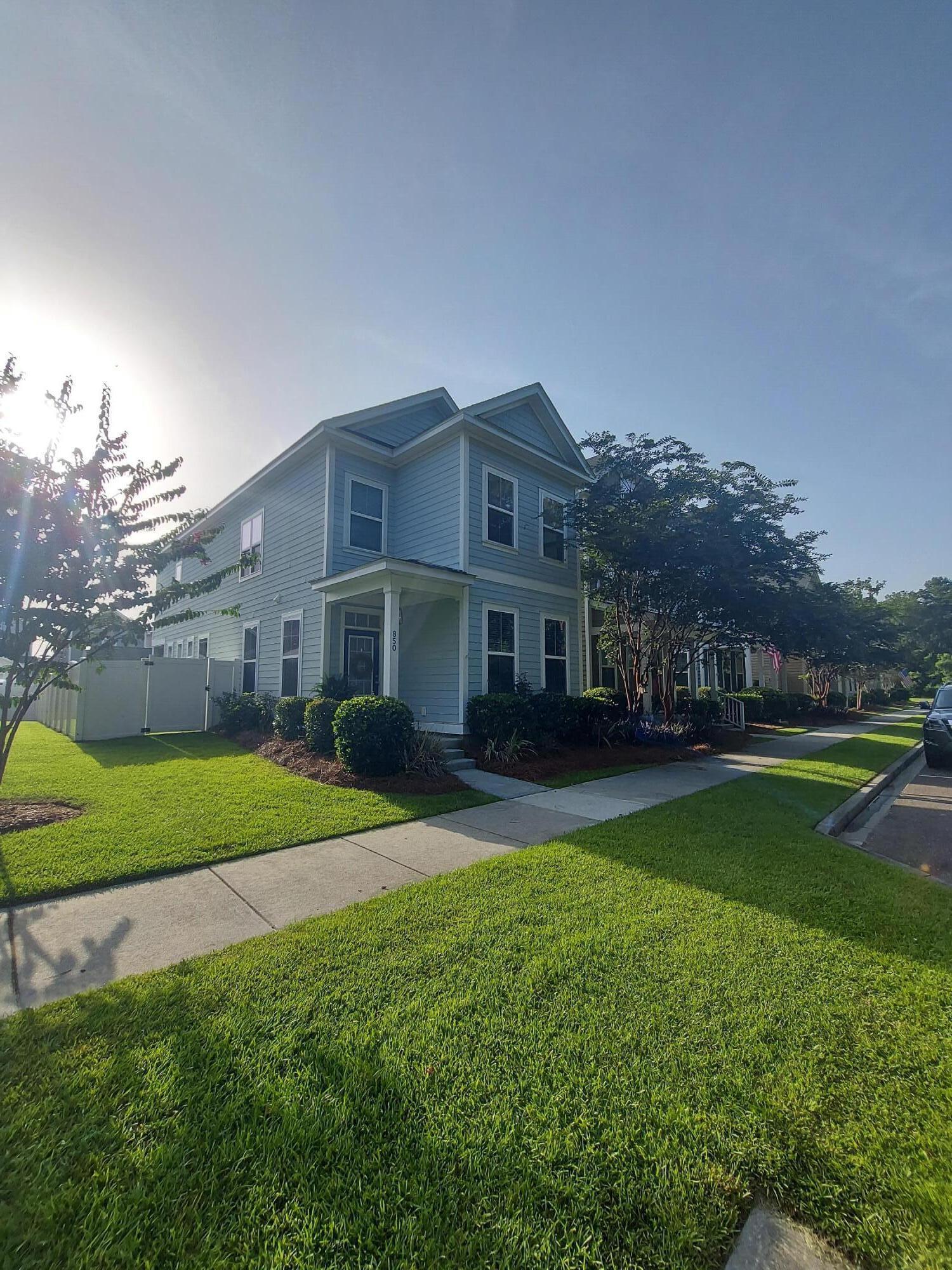 850 Rue Drive Charleston, SC 29414 - Photo 3 of 48 20220810_181710