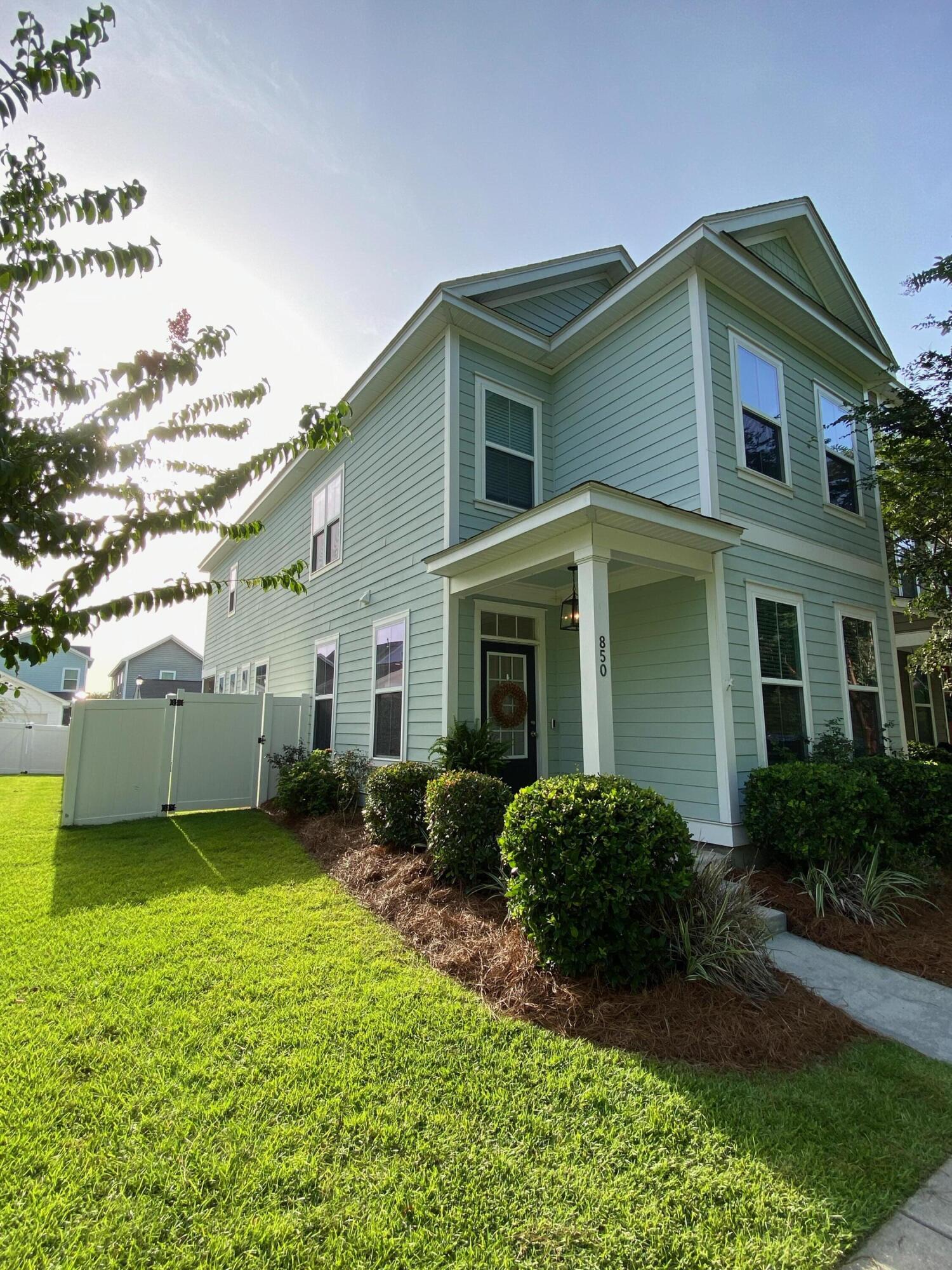 850 Rue Drive Charleston, SC 29414 - Photo 4 of 48 image0 (4)