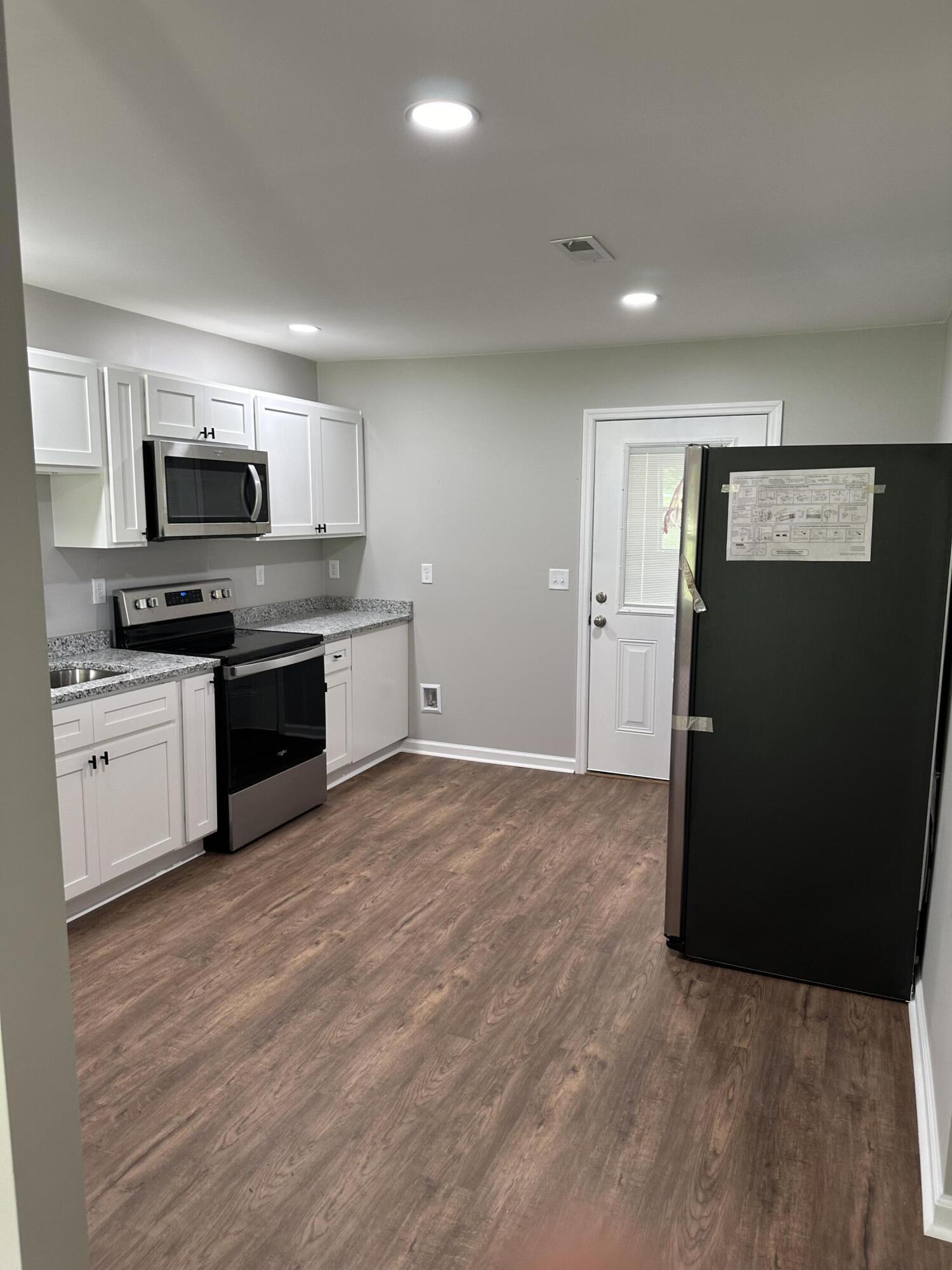 5106 Eldridge Road Hixson, TN 37343 - Photo 8 of 13 IMG_7508
