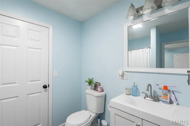 $210,000 | 408 South Lyons Avenue, Naylor, MO 63953