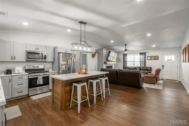 $210,000 | 408 South Lyons Avenue, Naylor, MO 63953