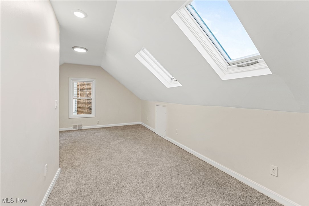 3267 Yorkshire Road Cleveland, OH 44118 - Photo 32 of 43 Gallery Image 32