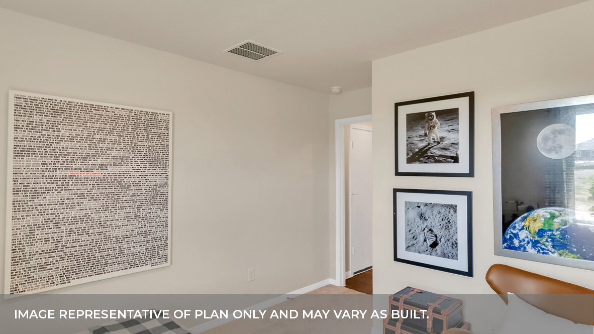 9504 Oxbow Strap Drive Austin, TX 78724 - Photo 13 of 30 a view of a hallway with painting on wall and a painting on the wall