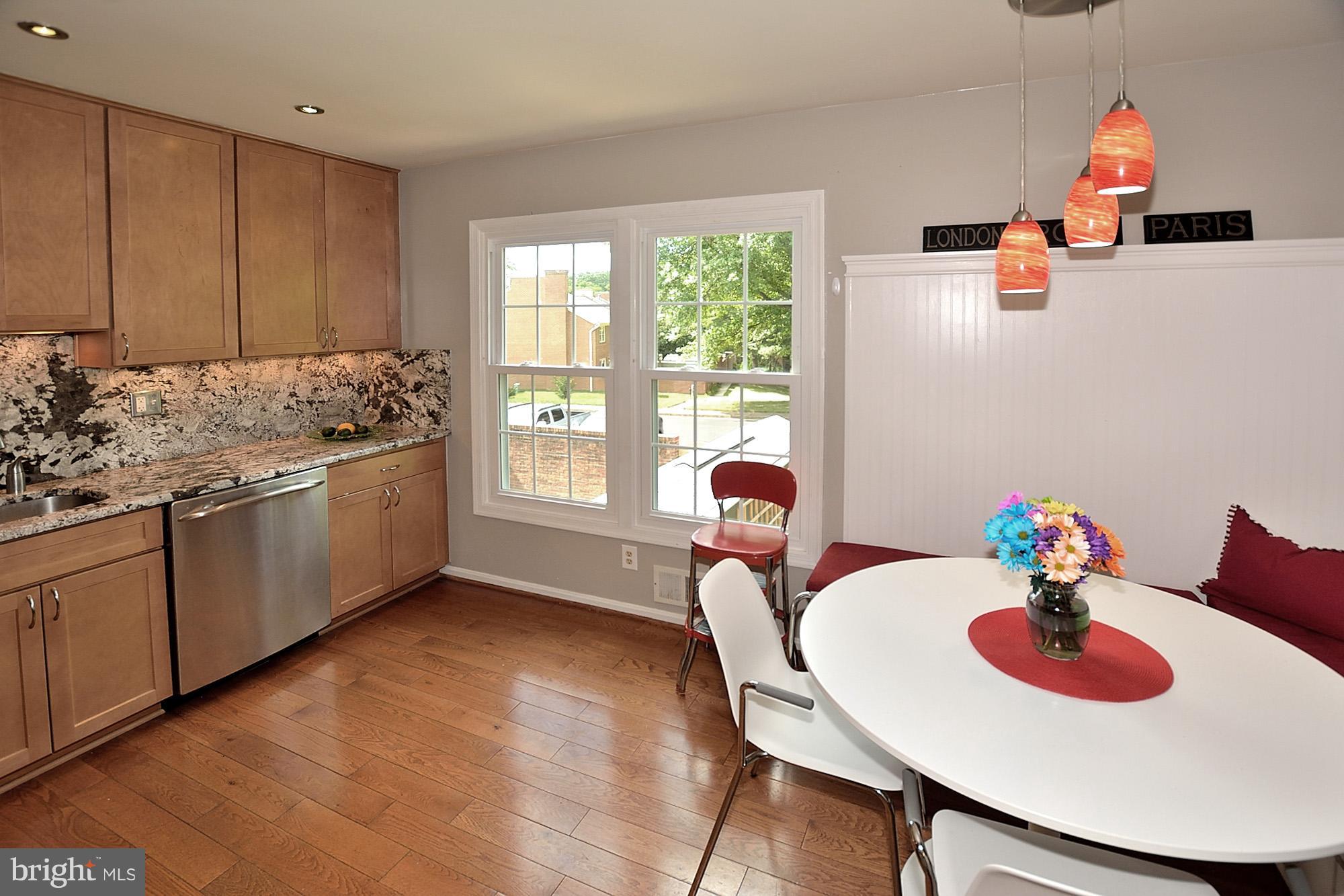5952 Seabright Road Springfield, VA 22152 - Photo 12 of 30 Kitchen