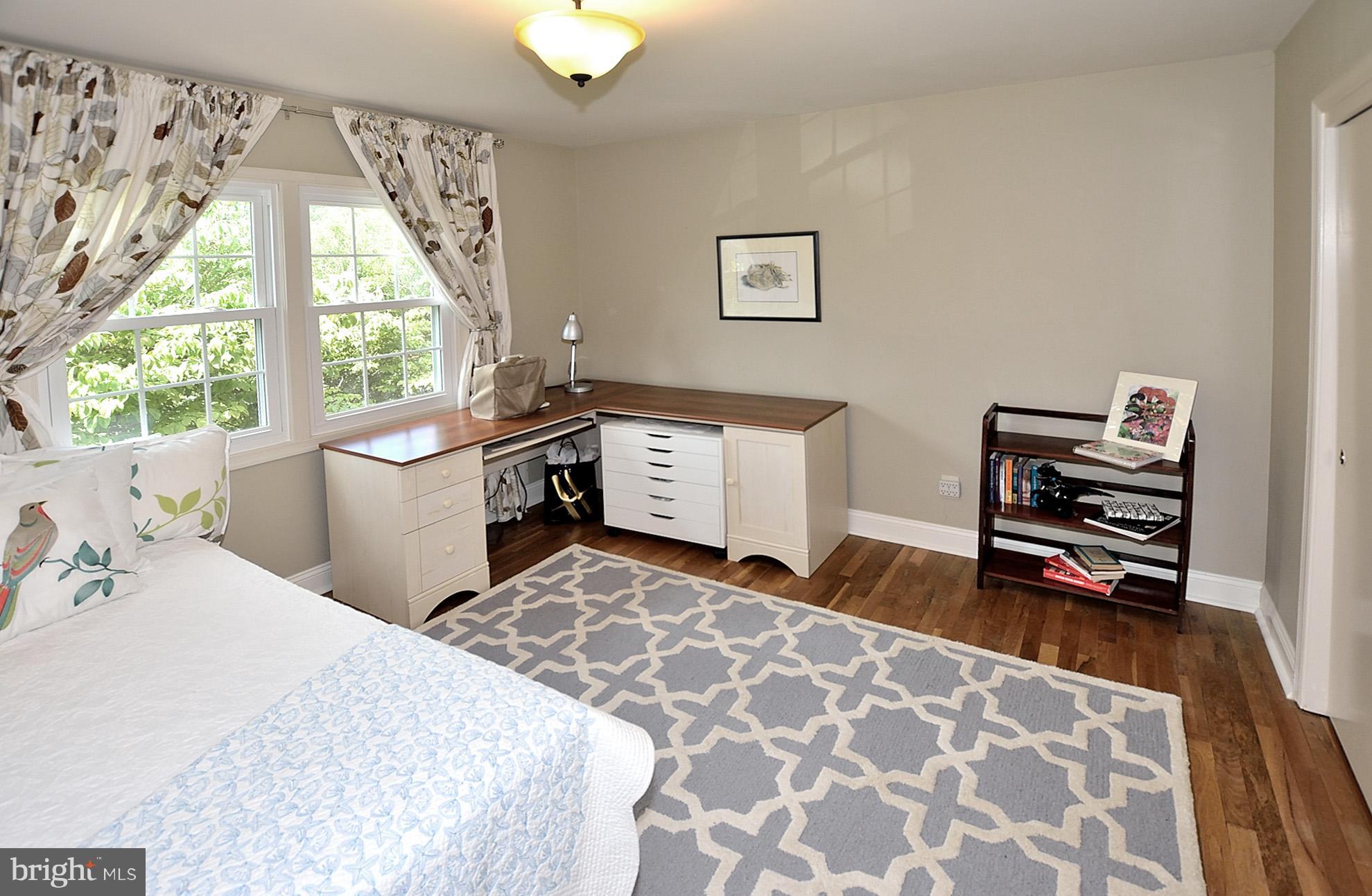 5952 Seabright Road Springfield, VA 22152 - Photo 16 of 30 Bedroom