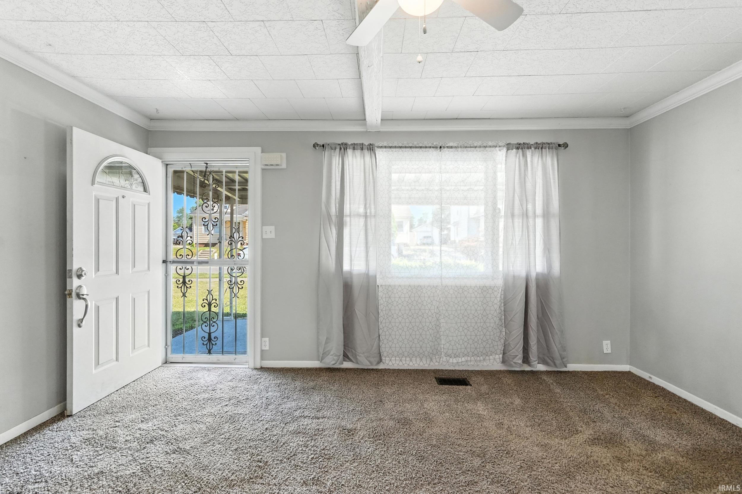 1829 Sinclair Street Fort Wayne, IN 46808 - Photo 5 of 27 Gallery Image 5