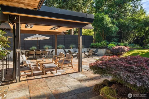 $3,150,000 | 2716 106th Place Southeast, Bellevue, WA 98004