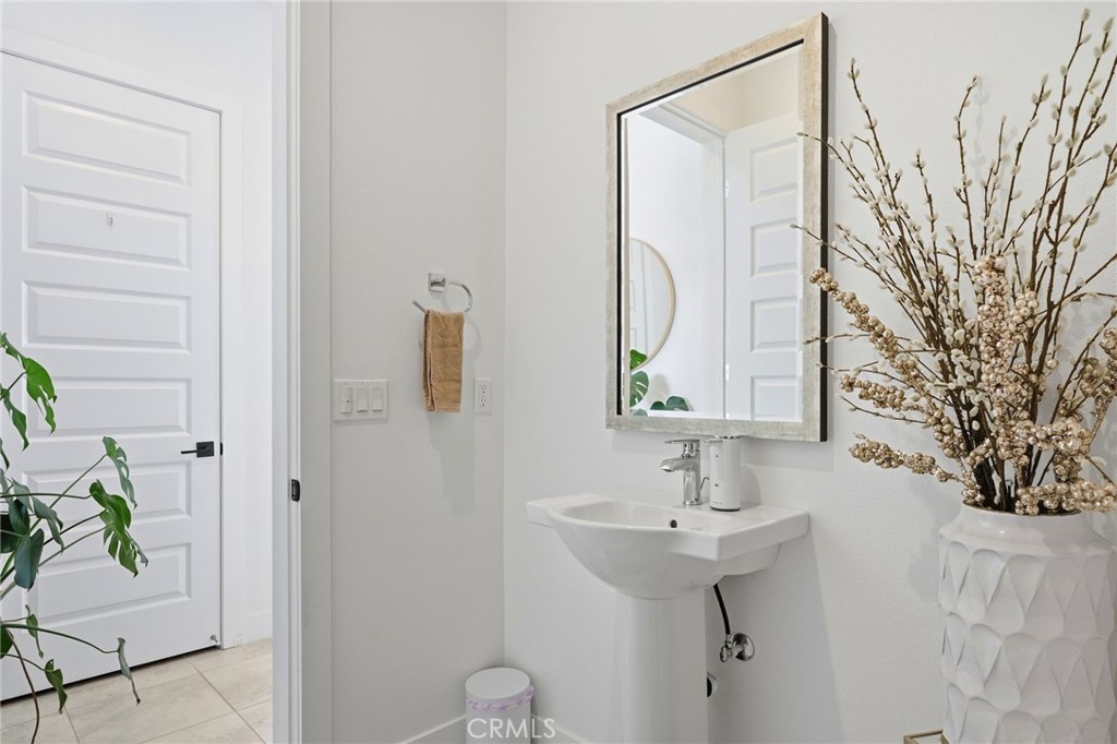 20556 Wisteria Court Porter Ranch, CA 91326 - Photo 21 of 72