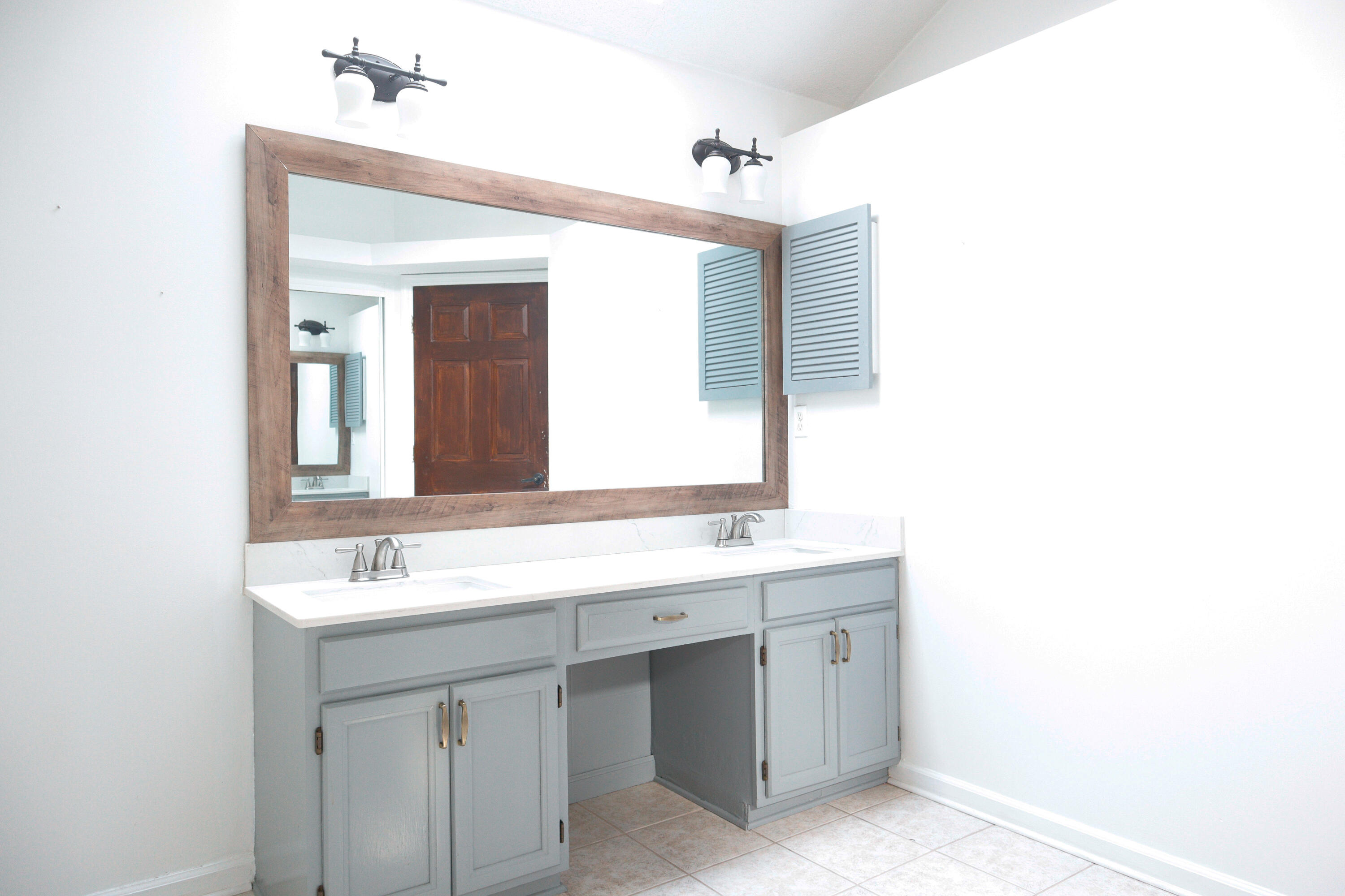 525 Laurel Ridge Road Charleston, SC 29418 - Photo 16 of 42 20251121-_MG_0068