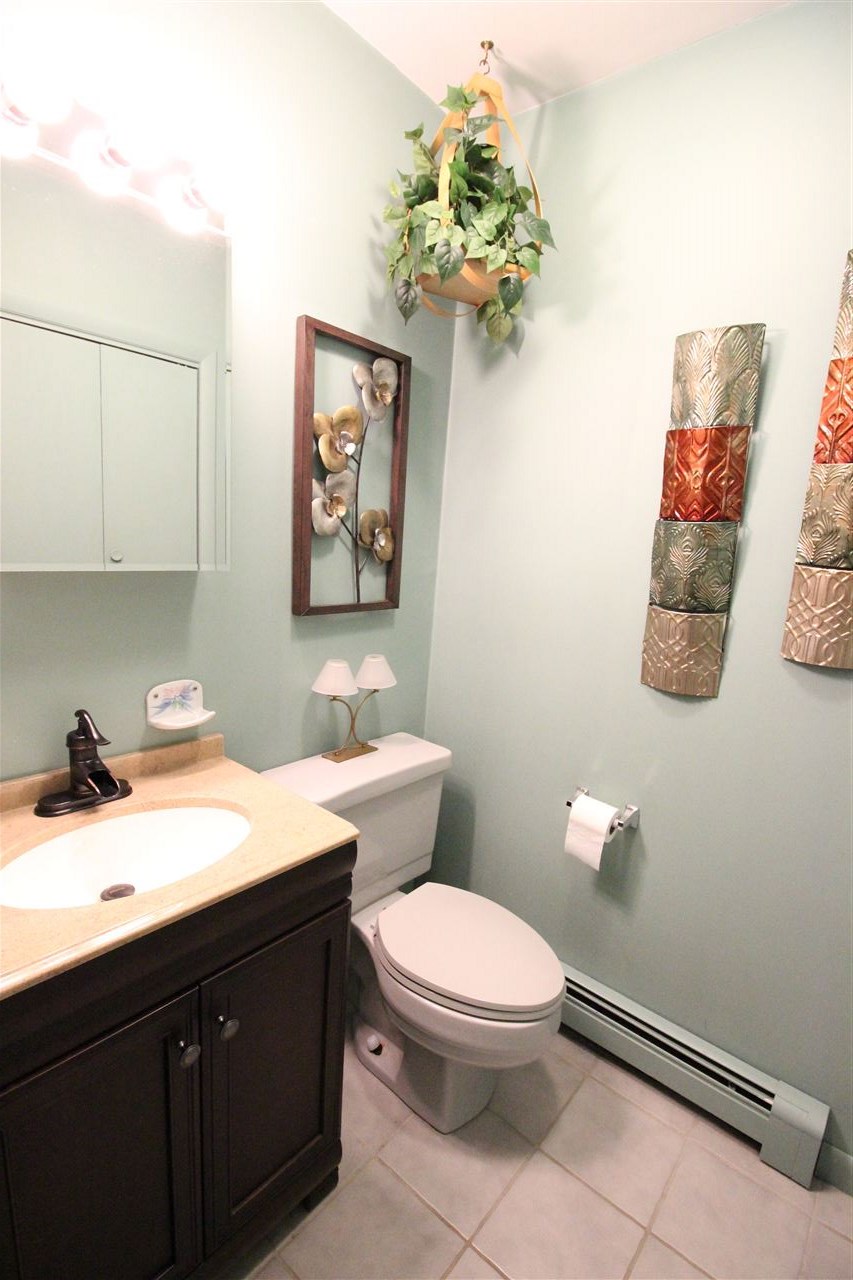 2 Terracewood Road Londonderry, NH 03053 - Photo 22 of 40