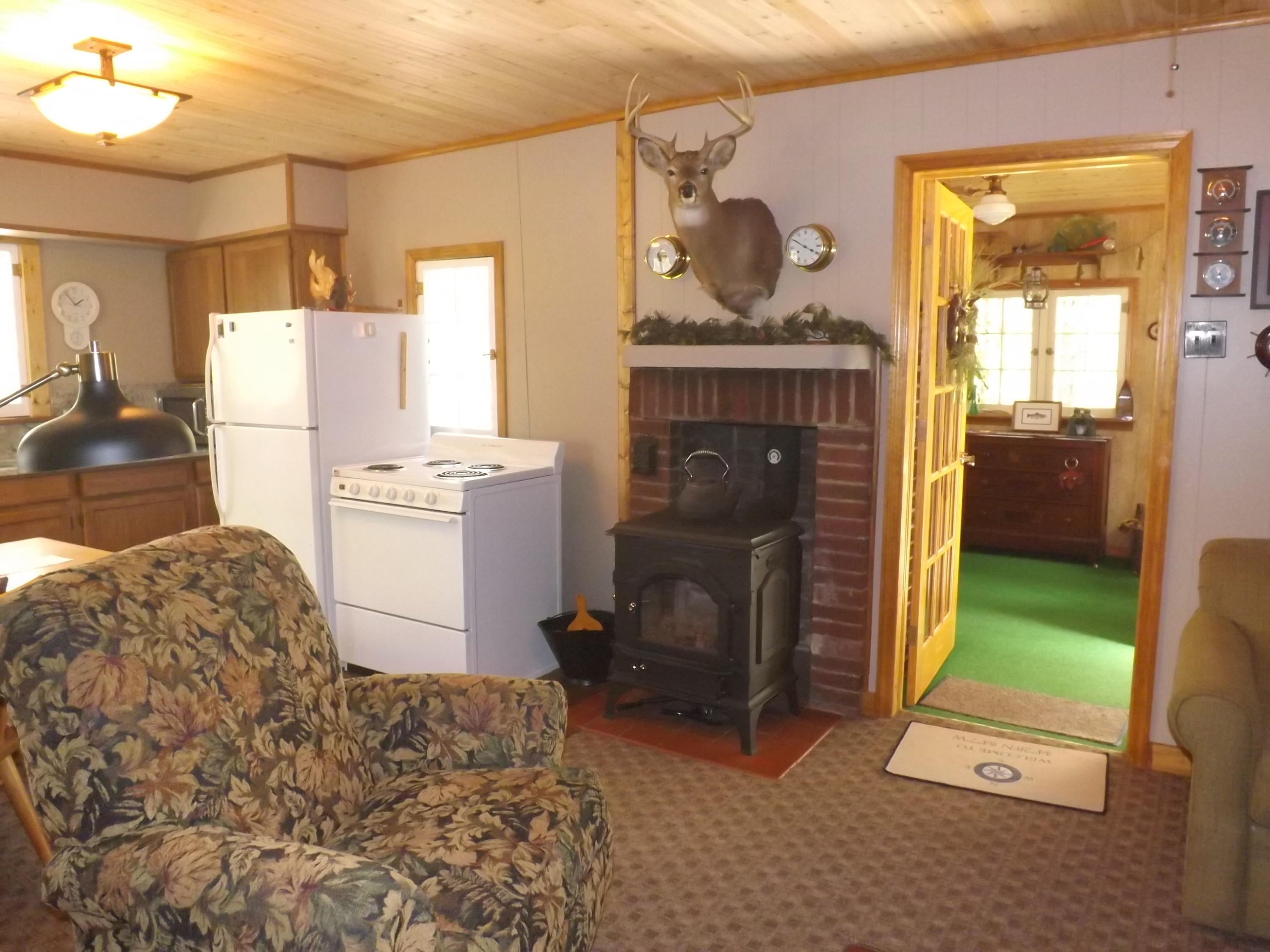 576 Abbott Road Rose City, MI 48654 - Photo 5 of 19 Gallery Image 5