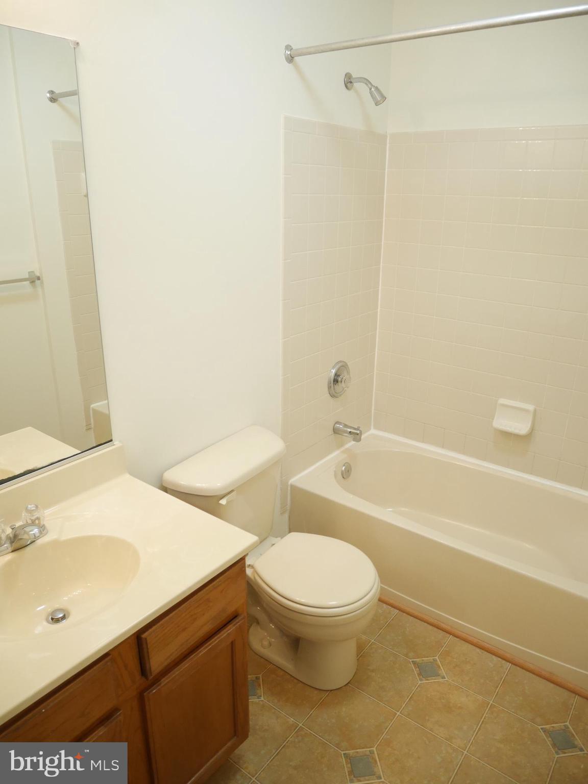 910 Lowe Road Baltimore, MD 21220 - Photo 13 of 17