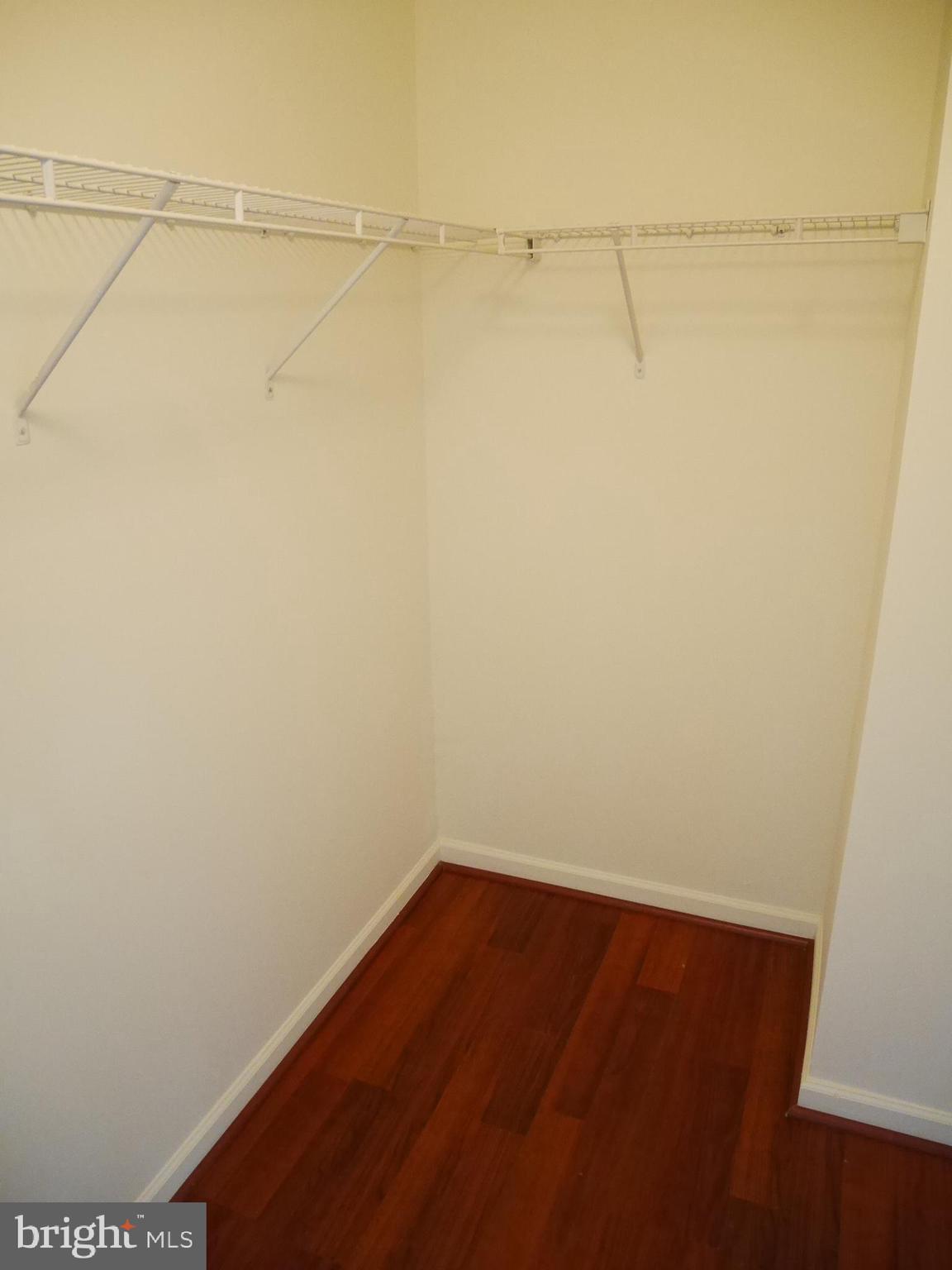 910 Lowe Road Baltimore, MD 21220 - Photo 9 of 17