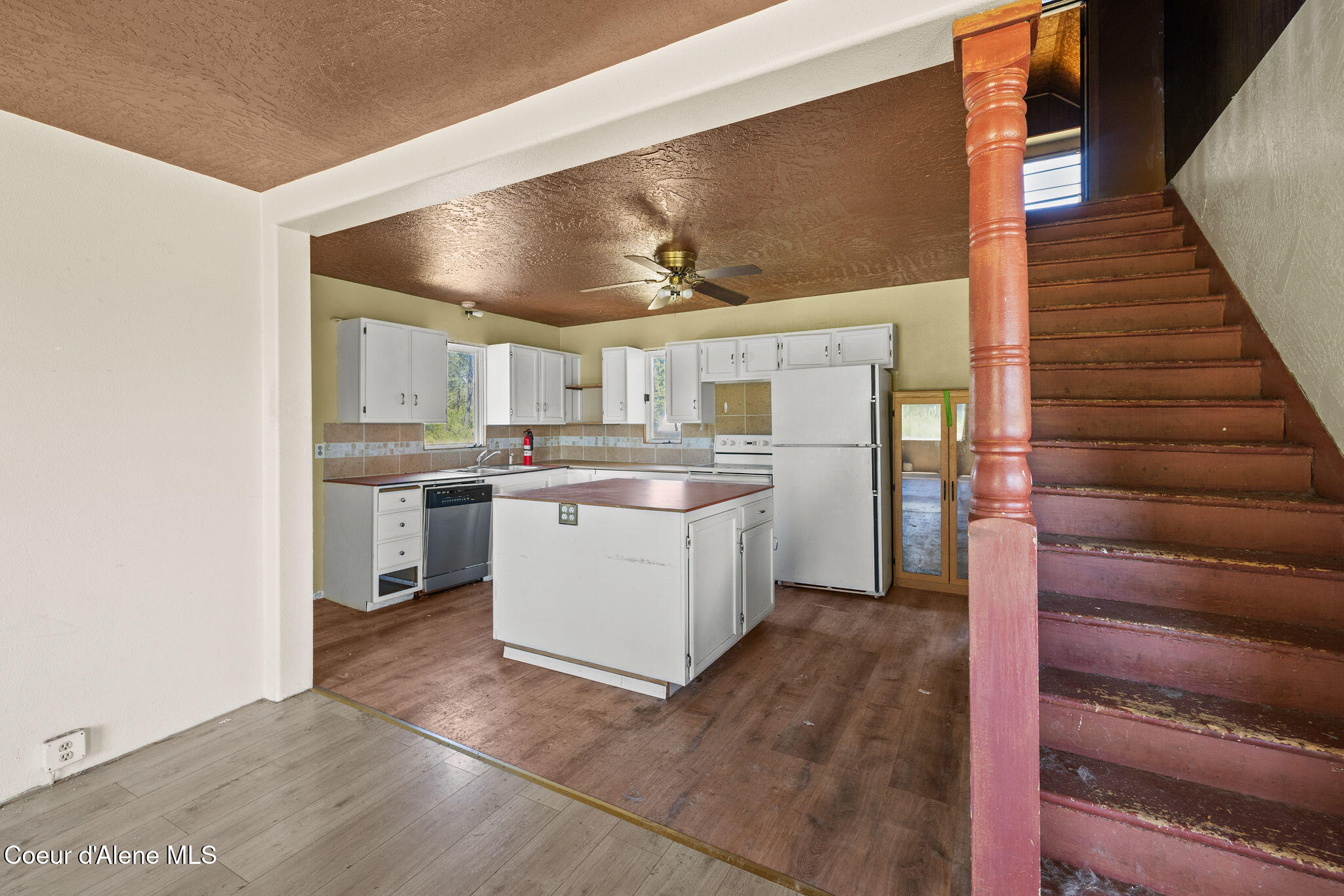 26497 North Warren Road Athol, ID 83801 - Photo 16 of 30 Kitchen