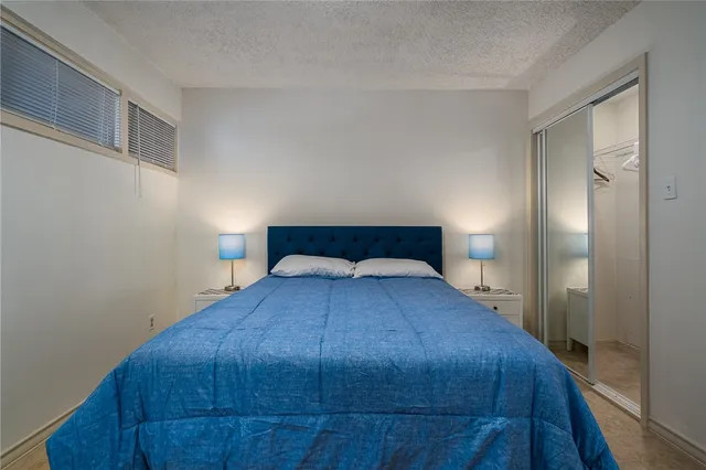 $1,950 | 4000 Surfside Boulevard, Unit 206, Corpus Christi, TX 78402