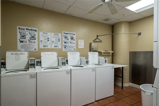 $1,950 | 4000 Surfside Boulevard, Unit 206, Corpus Christi, TX 78402