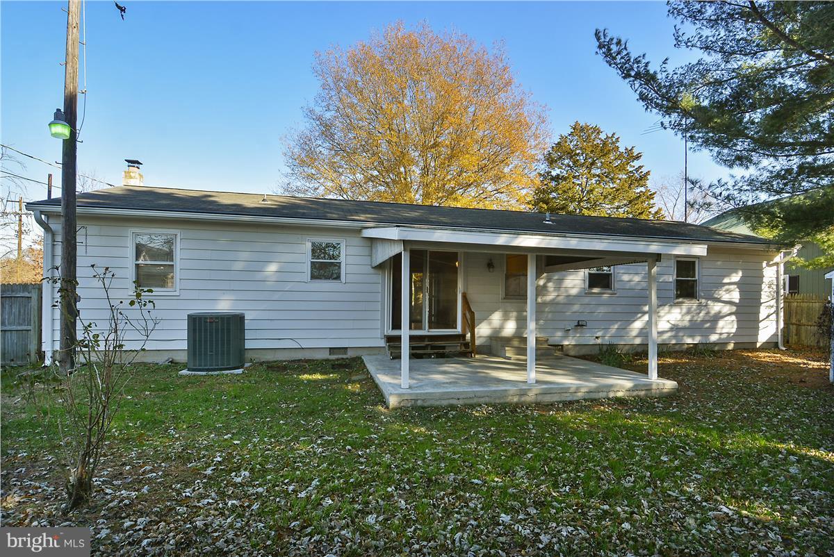 3 Park Avenue Ridgely, MD 21660 - Photo 12 of 16 Exterior (Rear) Covered Porch