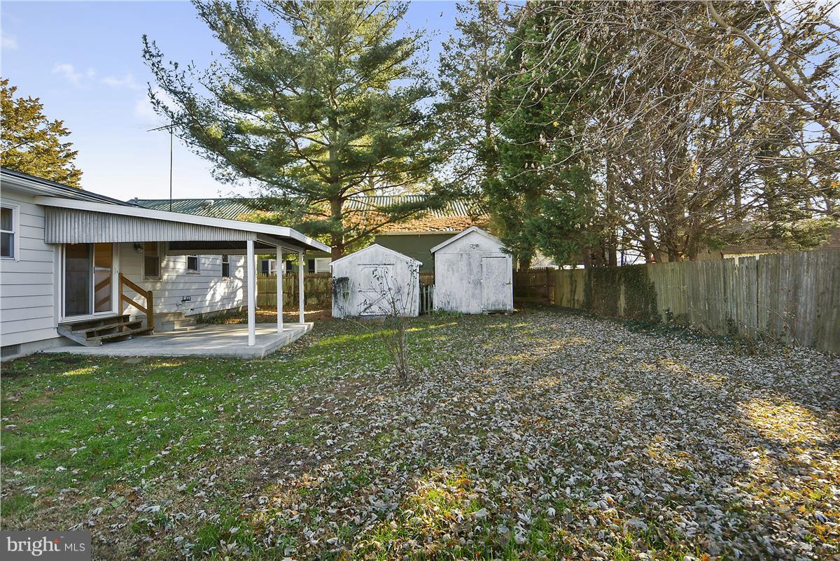 3 Park Avenue Ridgely, MD 21660 - Photo 13 of 16 Exterior (Rear) fully fenced & 2 sheds