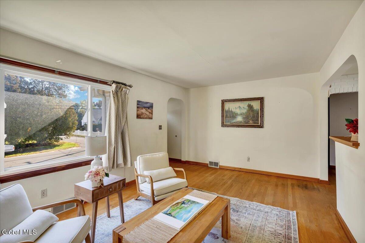 356 East Campbell Road Schenectady, NY 12303 - Photo 6 of 41 08-IMG_3967
