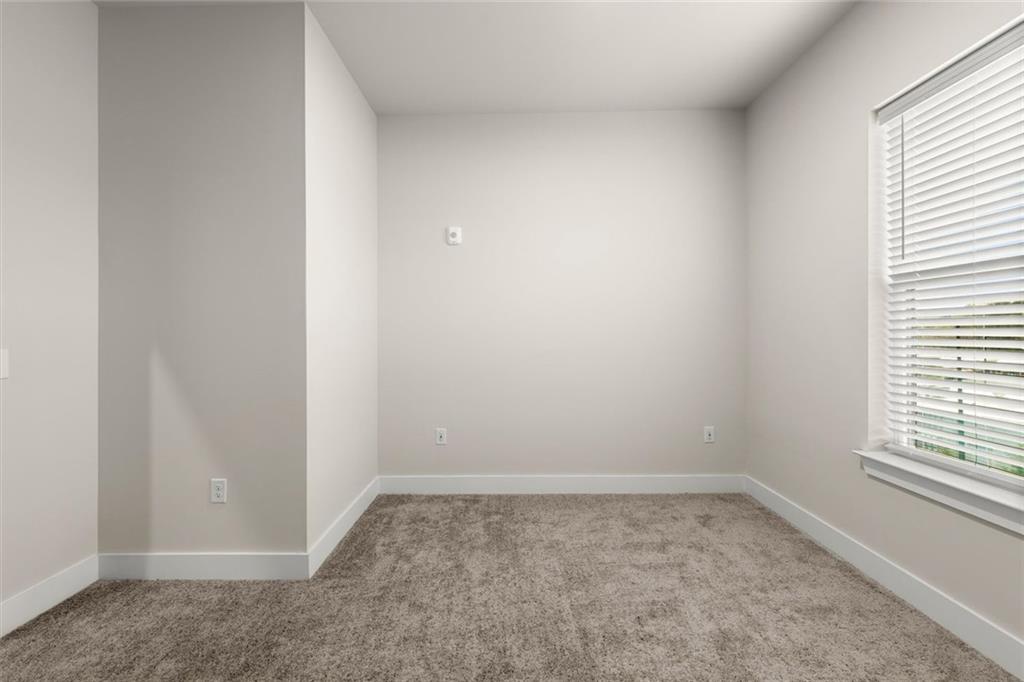 2648 Sandy Plains Road, Unit 146 Marietta, GA 30066 - Photo 32 of 46