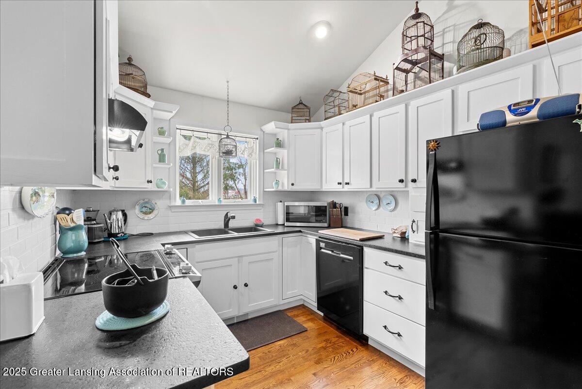2337 Elm Road North Webberville, MI 48892 - Photo 18 of 60 19-Media Jett - 19