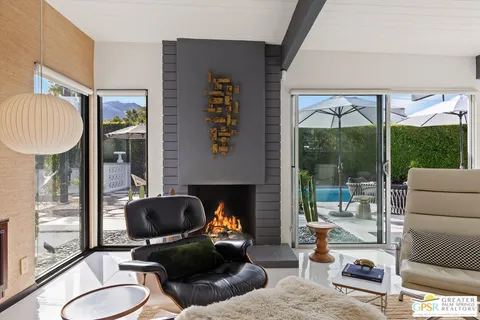 $1,535,000 | 635 Bedford Drive, Palm Springs, CA 92264