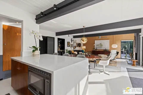 $1,535,000 | 635 Bedford Drive, Palm Springs, CA 92264