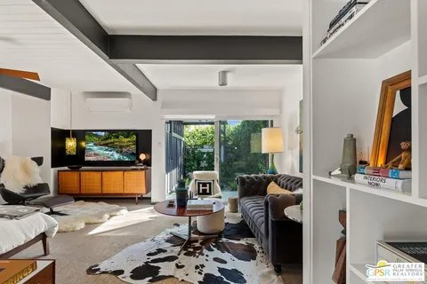 $1,535,000 | 635 Bedford Drive, Palm Springs, CA 92264