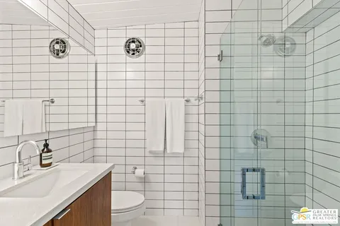 $1,535,000 | 635 Bedford Drive, Palm Springs, CA 92264