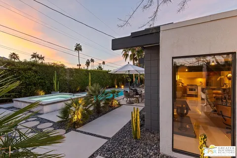$1,535,000 | 635 Bedford Drive, Palm Springs, CA 92264