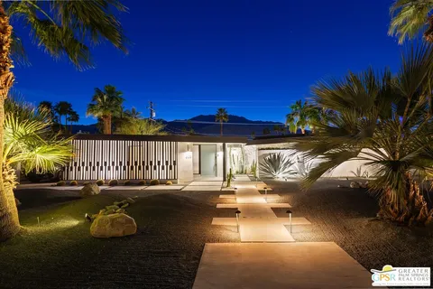 $1,535,000 | 635 Bedford Drive, Palm Springs, CA 92264