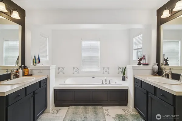 $2,350,000 | 13916 Southeast 86th Street, Newcastle, WA 98059