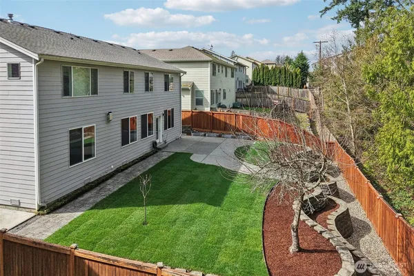 $2,350,000 | 13916 Southeast 86th Street, Newcastle, WA 98059