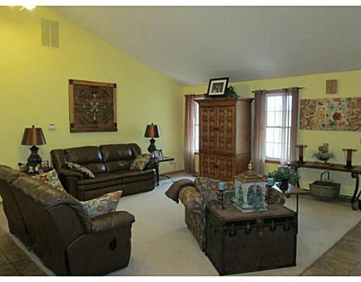 484 Cambrian Road Cable, OH 43009 - Photo 9 of 24