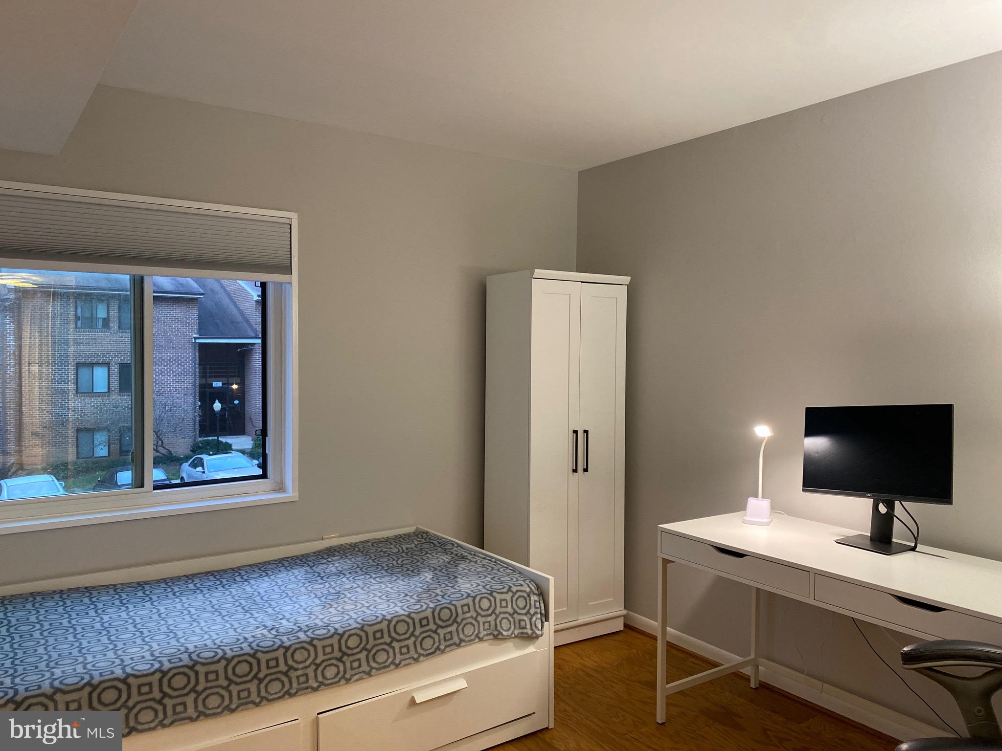 1402 Northgate Square, Unit 12B Reston, VA 20190 - Photo 13 of 14 Gallery Image 13