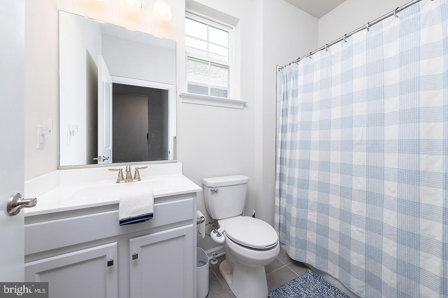 5 Walton Way Delanco, NJ 08075 - Photo 14 of 21 Hall Bath