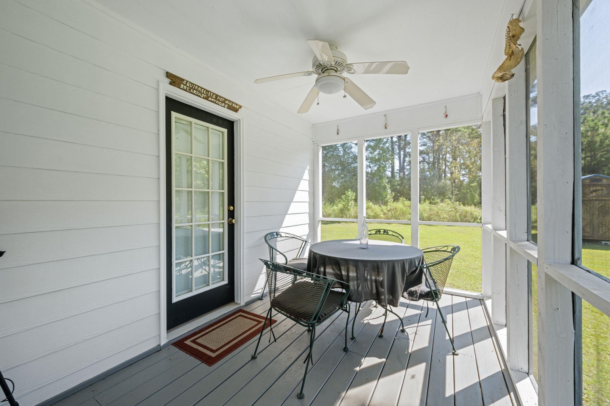 60998 Seales Road Stockton, AL 36579 - Photo 17 of 34 Sun Room