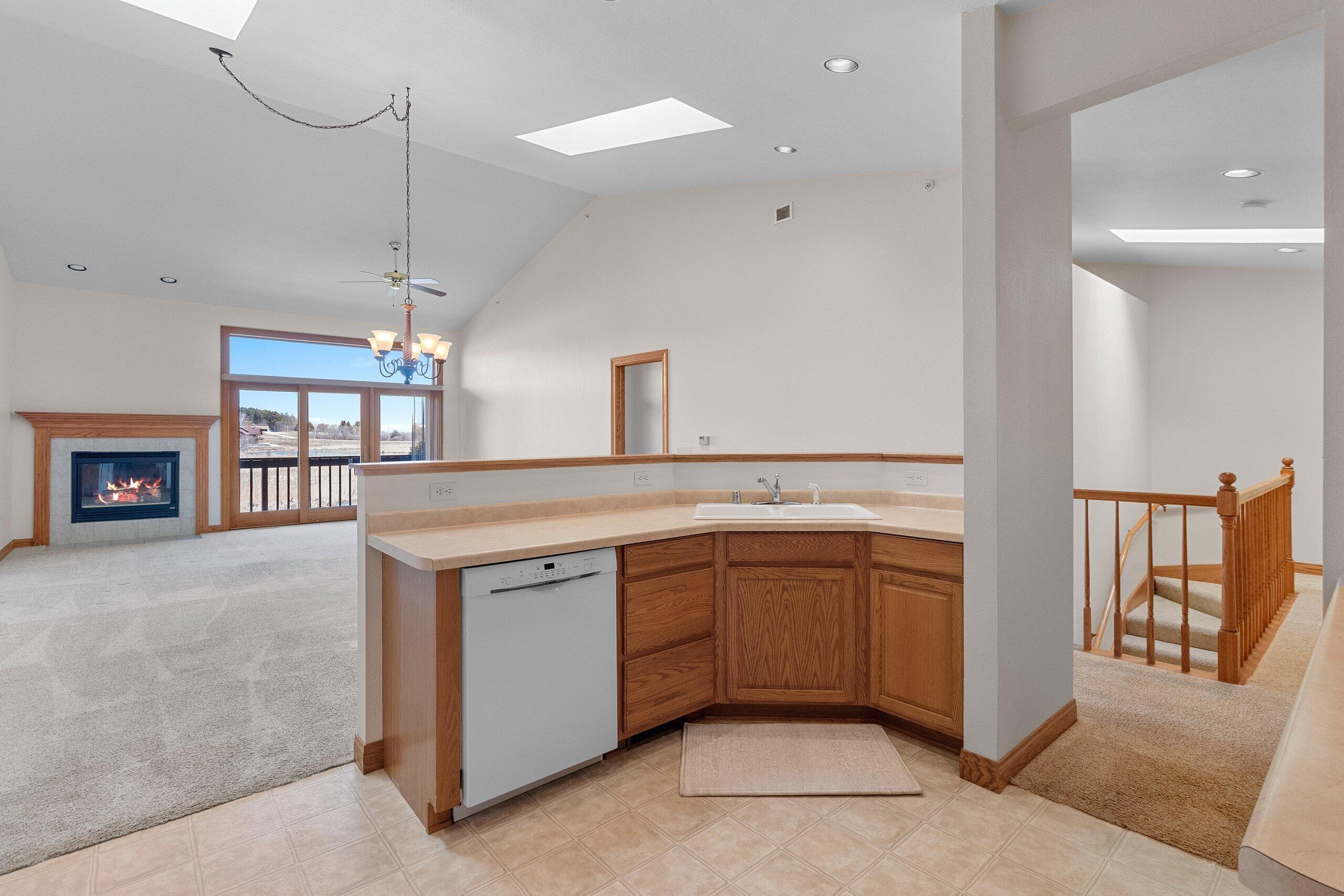 2121 45th Street, Unit J Two Rivers, WI 54241 - Photo 18 of 66 017-212145thStreet-TwoRivers-WI-54241-SM