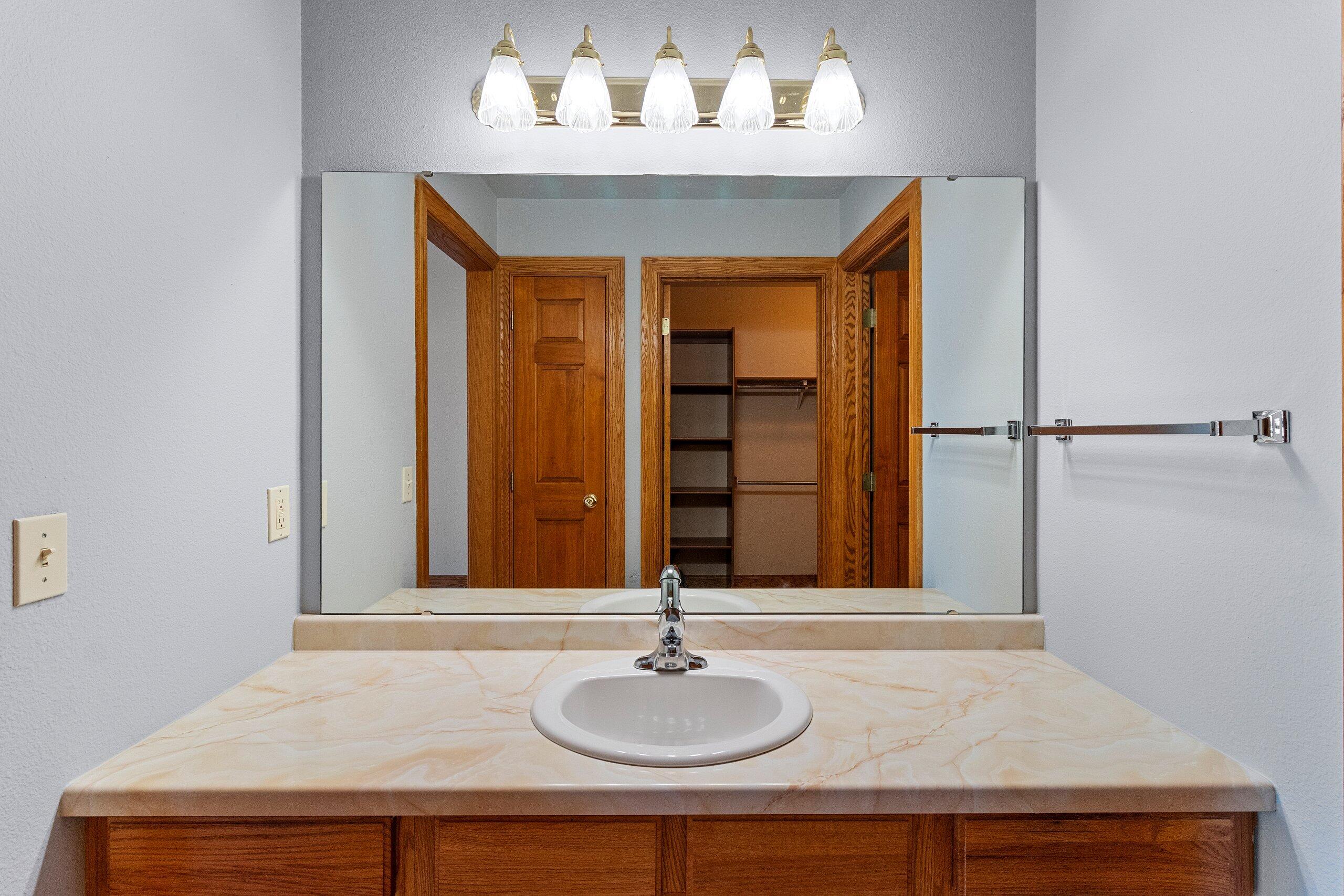 2121 45th Street, Unit J Two Rivers, WI 54241 - Photo 26 of 66 034-212145thStreet-TwoRivers-WI-54241-SM