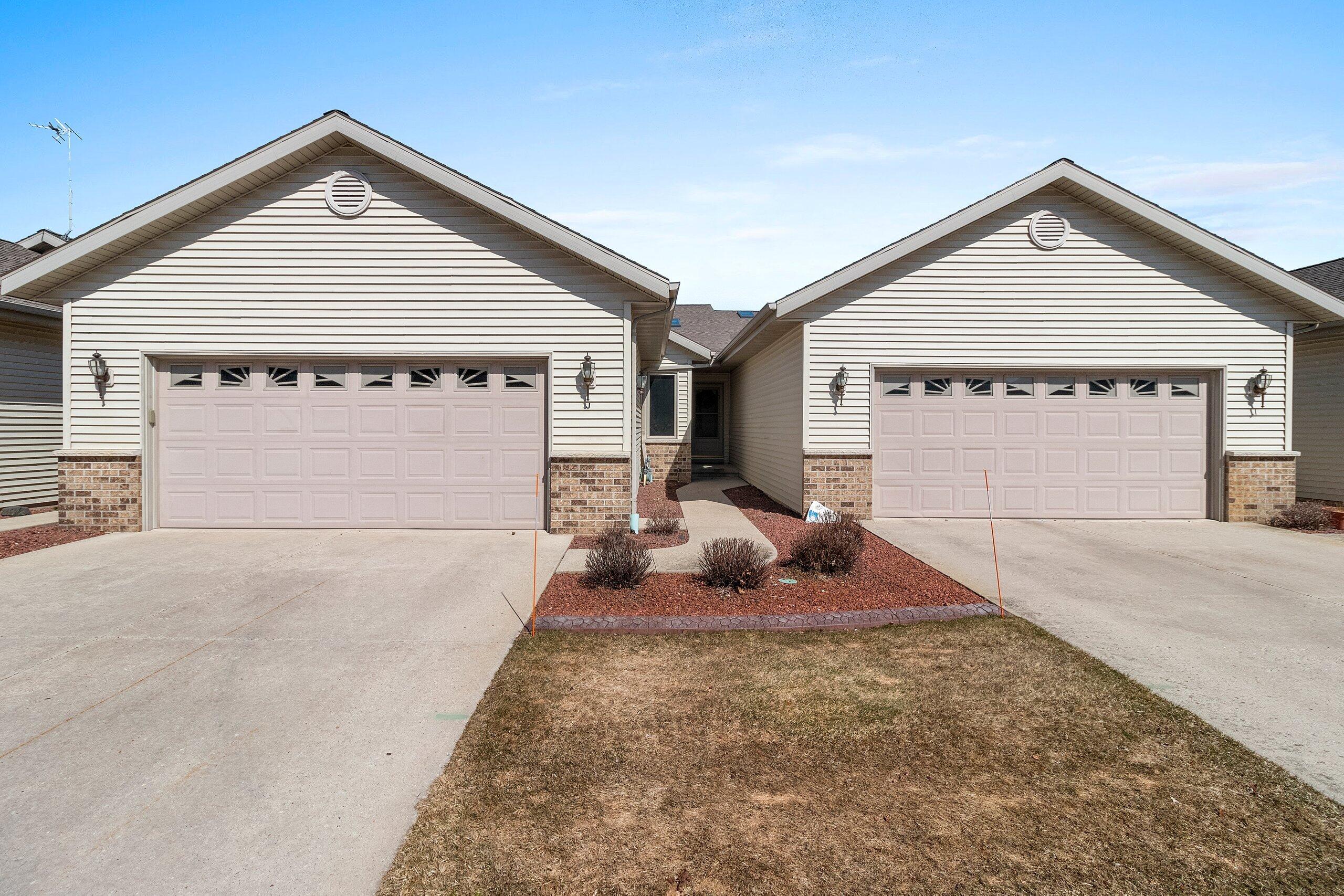 2121 45th Street, Unit J Two Rivers, WI 54241 - Photo 62 of 66 003-212145thStreet-TwoRivers-WI-54241-SM