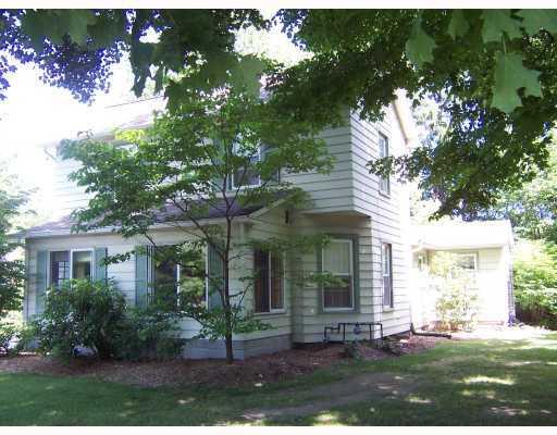 3223 Sample Road Hermitage, PA 16148 - Photo 1 of 4 Exterior Front.