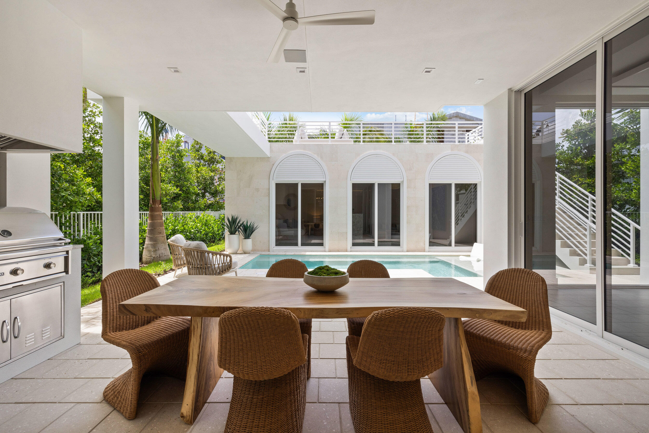 812 Palm Trail Delray Beach, FL 33483 - Photo 52 of 87 57_et6a4354