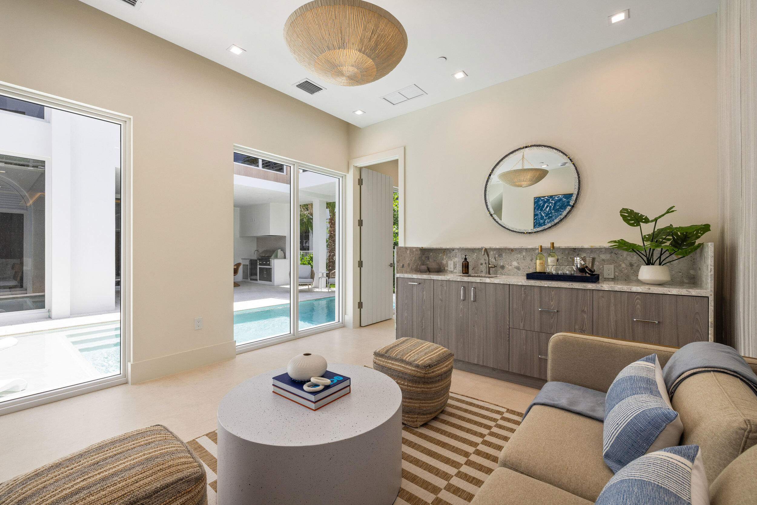 812 Palm Trail Delray Beach, FL 33483 - Photo 65 of 87 67_et6a4285