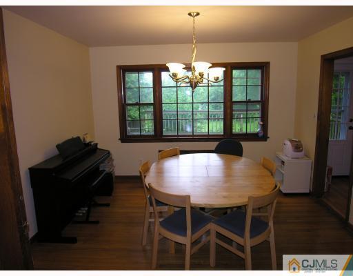 954 River Road Piscataway, NJ 08854 - Photo 3 of 10 Gallery Image 3