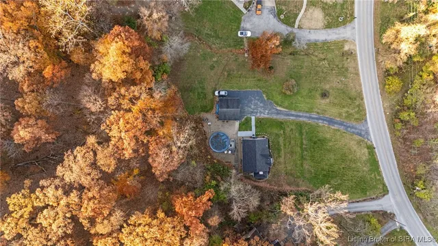 $289,900 | 1519 Valley View Road, New Albany, IN 47150